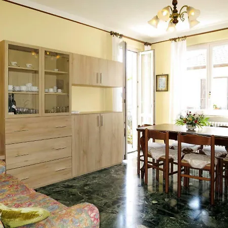 公寓 Locazione Turistica Casa Alpini *