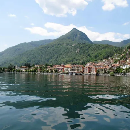 Locazione Turistica Casa Alpini 奥杰比奥